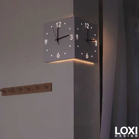 LoxiDesign™ Corner Clock